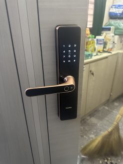 Khóa cửa vân tay S500-5W nâng cấp Wifi 8 z5238729547873 7d522128554cc5b0fc46adaf3753c7ba